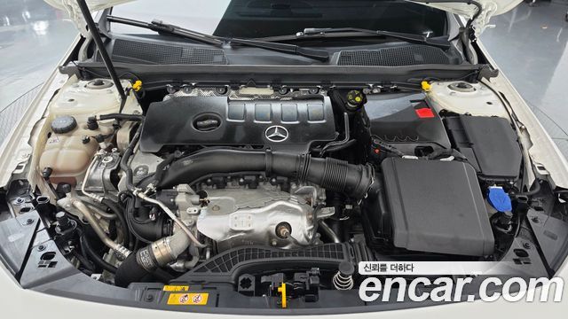 Mercedes-Benz CLA-Class 2023 — photo 6