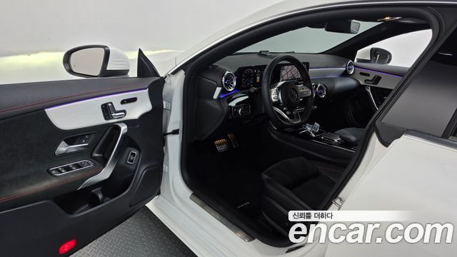Mercedes-Benz CLA-Class 2023 — photo 13