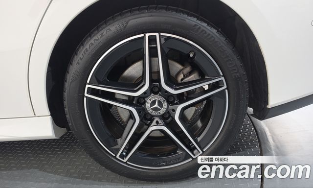 Mercedes-Benz CLA-Class 2023 — photo 7