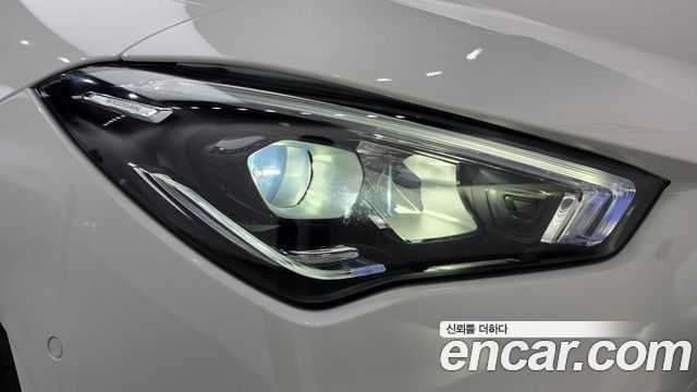 Mercedes-Benz CLA-Class 2023 — photo 8