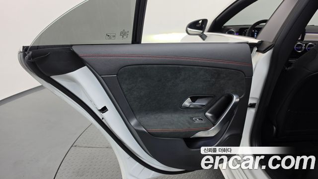 Mercedes-Benz CLA-Class 2023 — photo 15