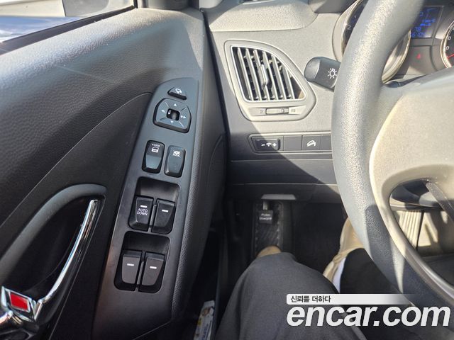 Hyundai Tucson 2012 — photo 10