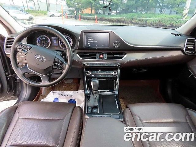Hyundai Grandeur 2019 — photo 8