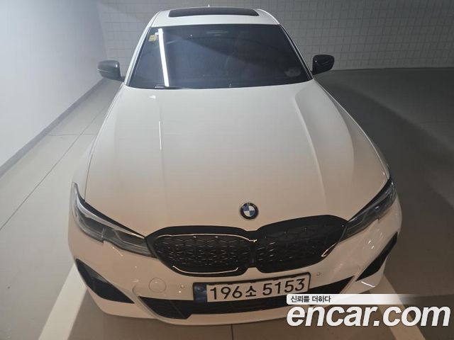 BMW 3-Series 2022 — photo 1