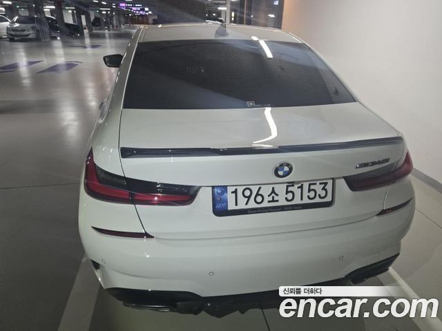 BMW 3-Series 2022 — photo 2