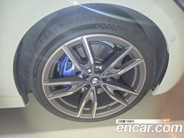 BMW 3-Series 2022 — photo 4