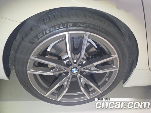 BMW 3-Series 2022 — photo 5