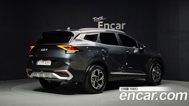Kia Sportage 2022 — photo 2