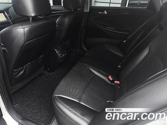 Hyundai Sonata 2014 — photo 9