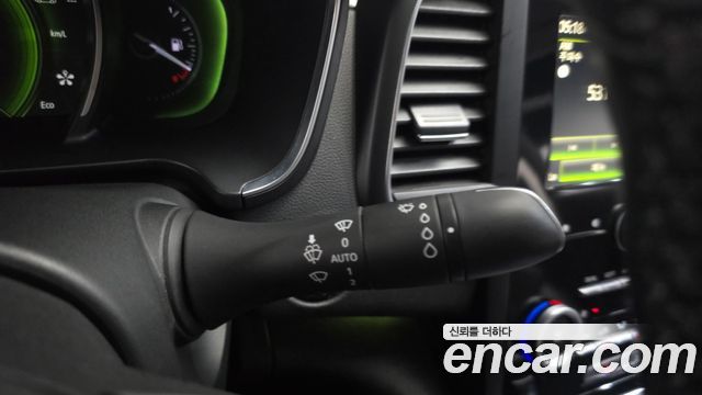 Renault Korea SM6 2016 — photo 23