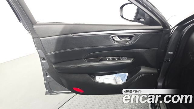 Renault Korea SM6 2016 — photo 14