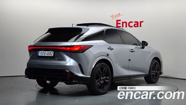 Lexus RX 2025 — photo 2