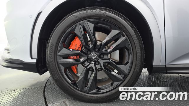 Lexus RX 2025 — photo 5