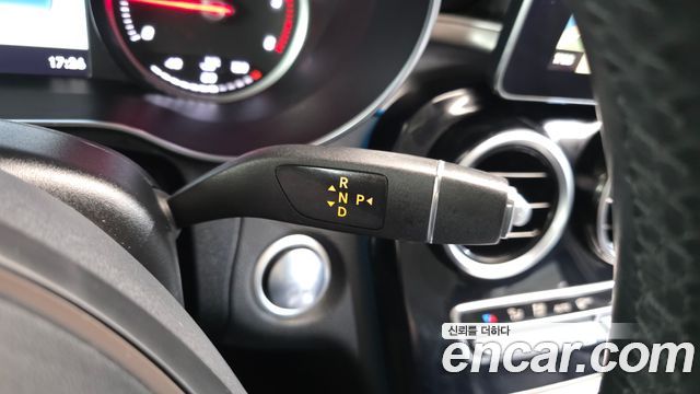 Mercedes-Benz C-Class 2016 — photo 9