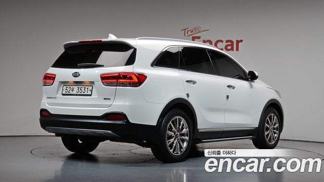 Kia Sorento 2017 — photo 2