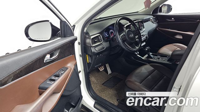 Kia Sorento 2017 — photo 13