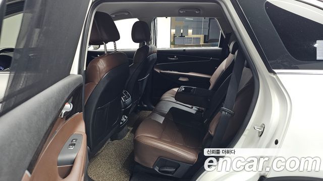 Kia Sorento 2017 — photo 18