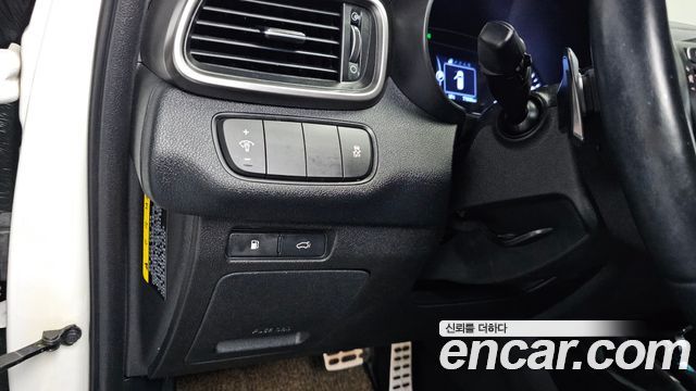 Kia Sorento 2017 — photo 22