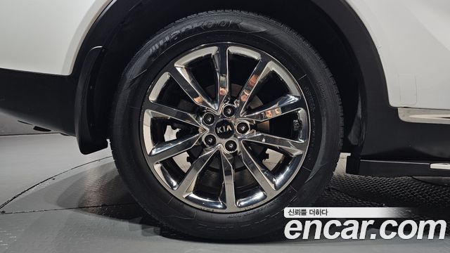 Kia Sorento 2017 — photo 7