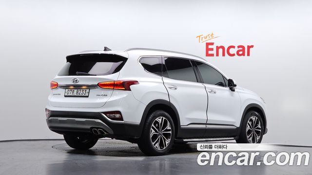 Hyundai Santafe 2019 — photo 2