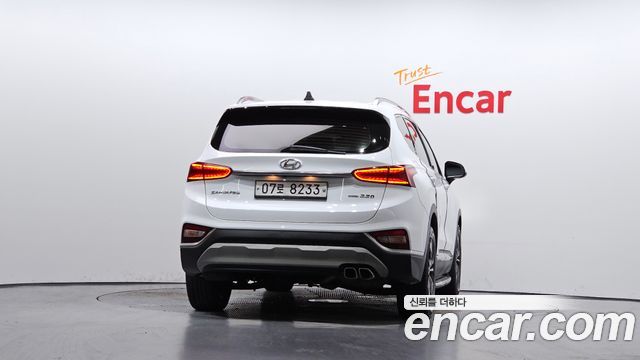 Hyundai Santafe 2019 — photo 4