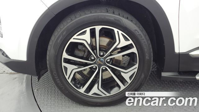 Hyundai Santafe 2019 — photo 5