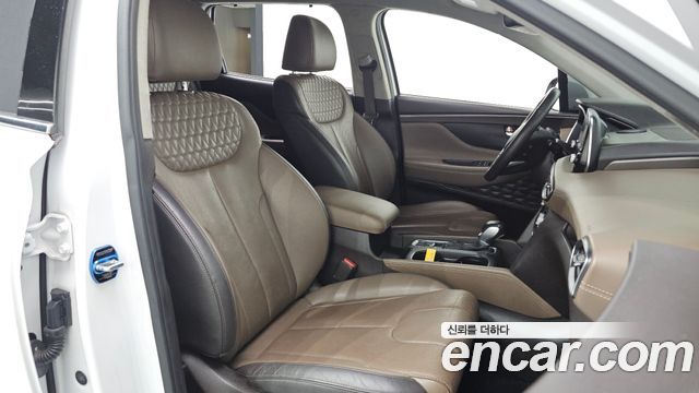 Hyundai Santafe 2019 — photo 16
