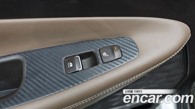 Hyundai Santafe 2019 — photo 29