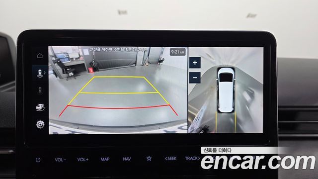 Hyundai Staria 2022 — photo 21