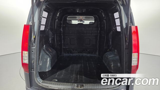 Hyundai Staria 2022 — photo 24