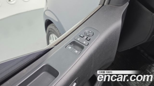 Hyundai Staria 2022 — photo 29