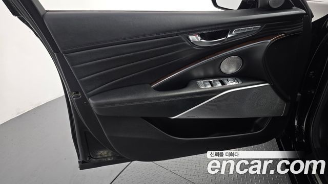 Kia K9 2019 — photo 14