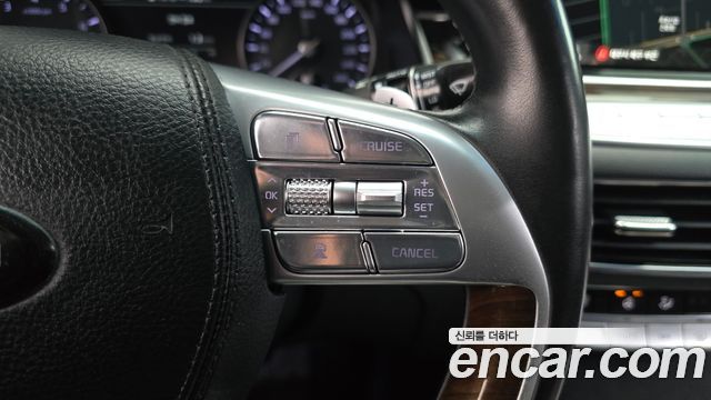 Kia K9 2019 — photo 29