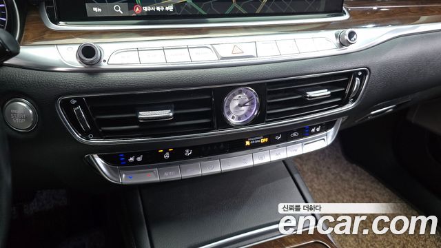 Kia K9 2019 — photo 31