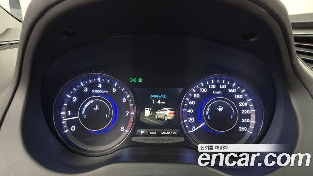 Hyundai Grandeur 2014 — photo 11
