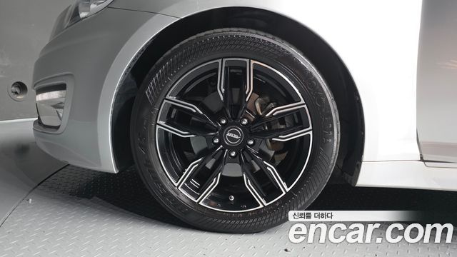 Kia K5 2012 — photo 5