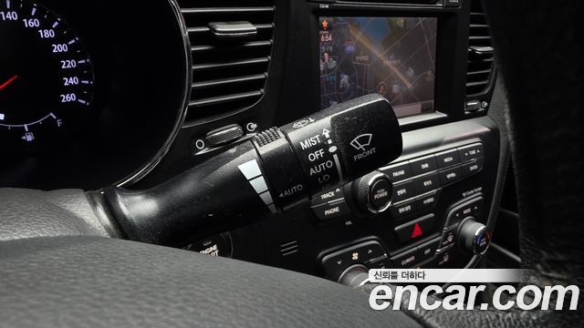 Kia K5 2012 — photo 30