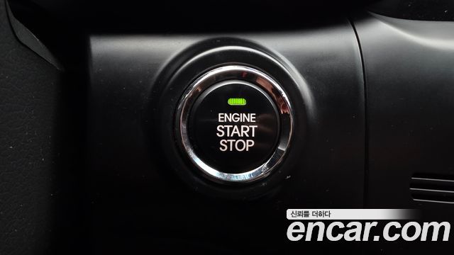 Kia K5 2012 — photo 31