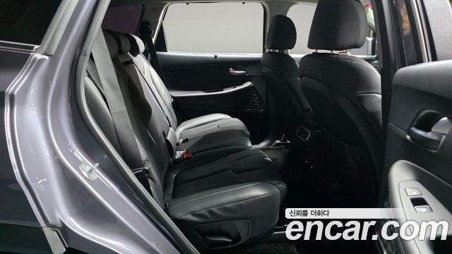 Hyundai Santafe 2022 — photo 11