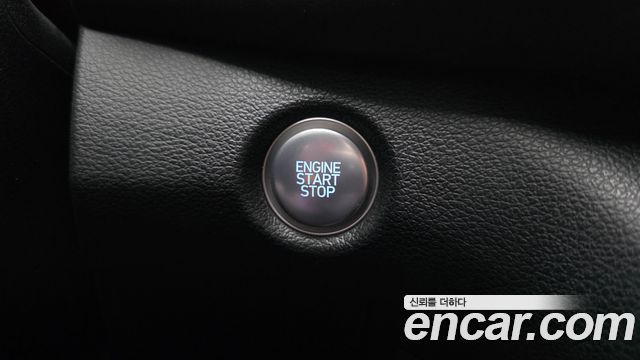 Hyundai Santafe 2022 — photo 19