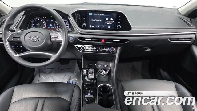 Hyundai Sonata 2021 — photo 10