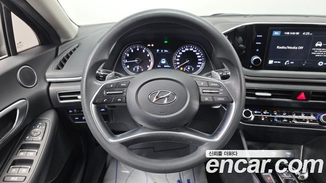 Hyundai Sonata 2021 — photo 20