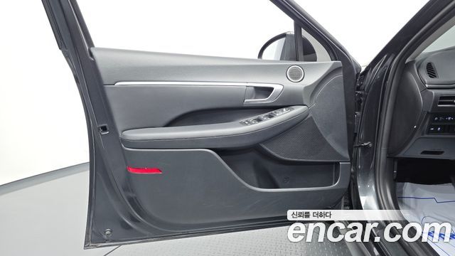 Hyundai Sonata 2021 — photo 14