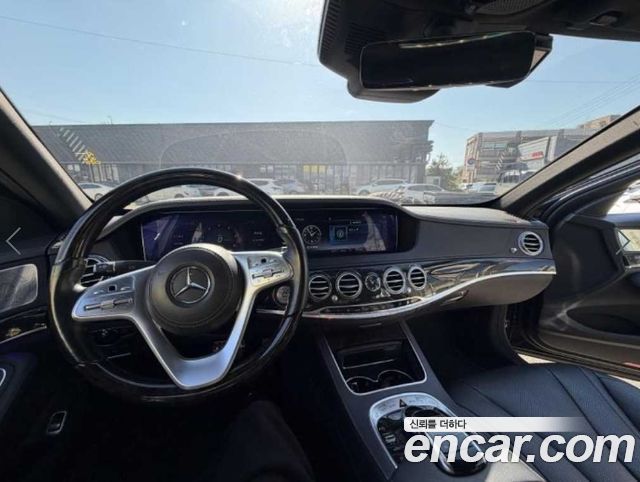 Mercedes-Benz S-Class 2018 — photo 20