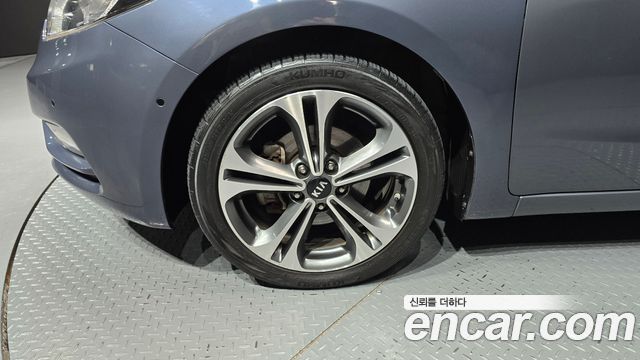 Kia K3 2015 — photo 5