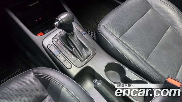 Kia K3 2015 — photo 9