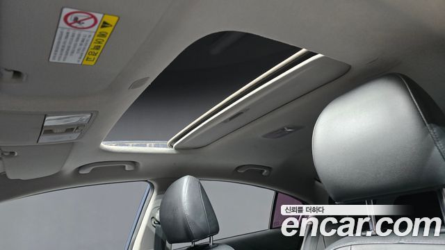 Kia K3 2015 — photo 20