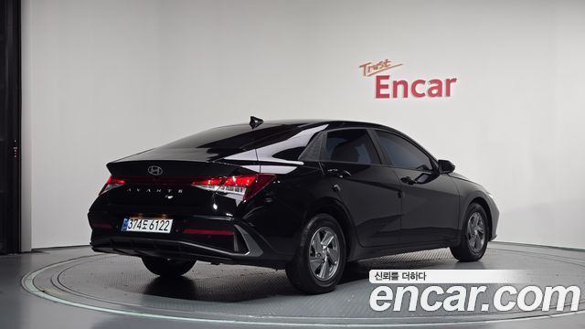 Hyundai AVANTE 2024 — photo 2