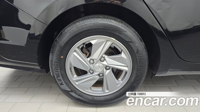 Hyundai AVANTE 2024 — photo 5