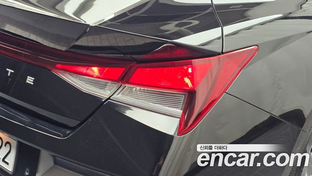 Hyundai AVANTE 2024 — photo 9